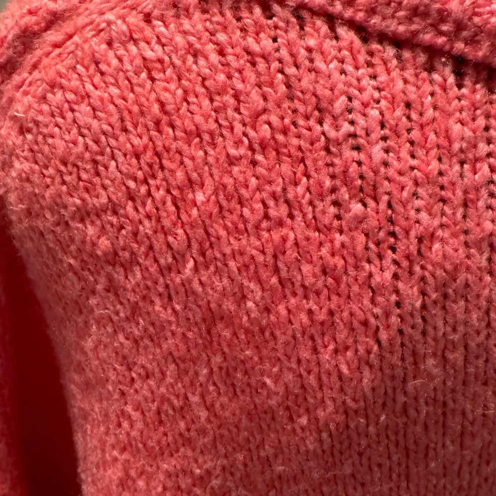 Free People Slouchy Sweater, Coral, Size Large - Picture 4 of 5